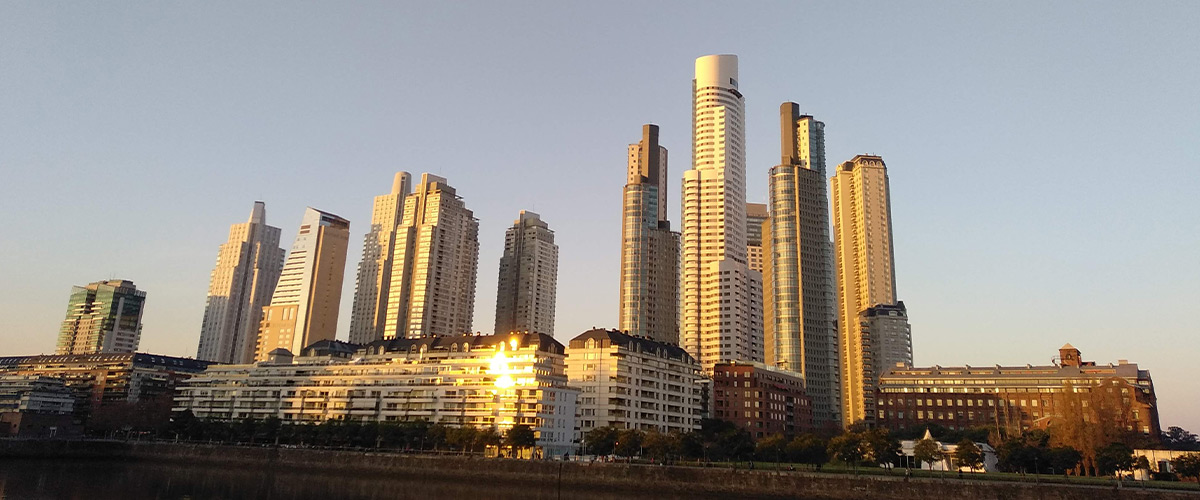mate tee argentinien buenos aires skyline