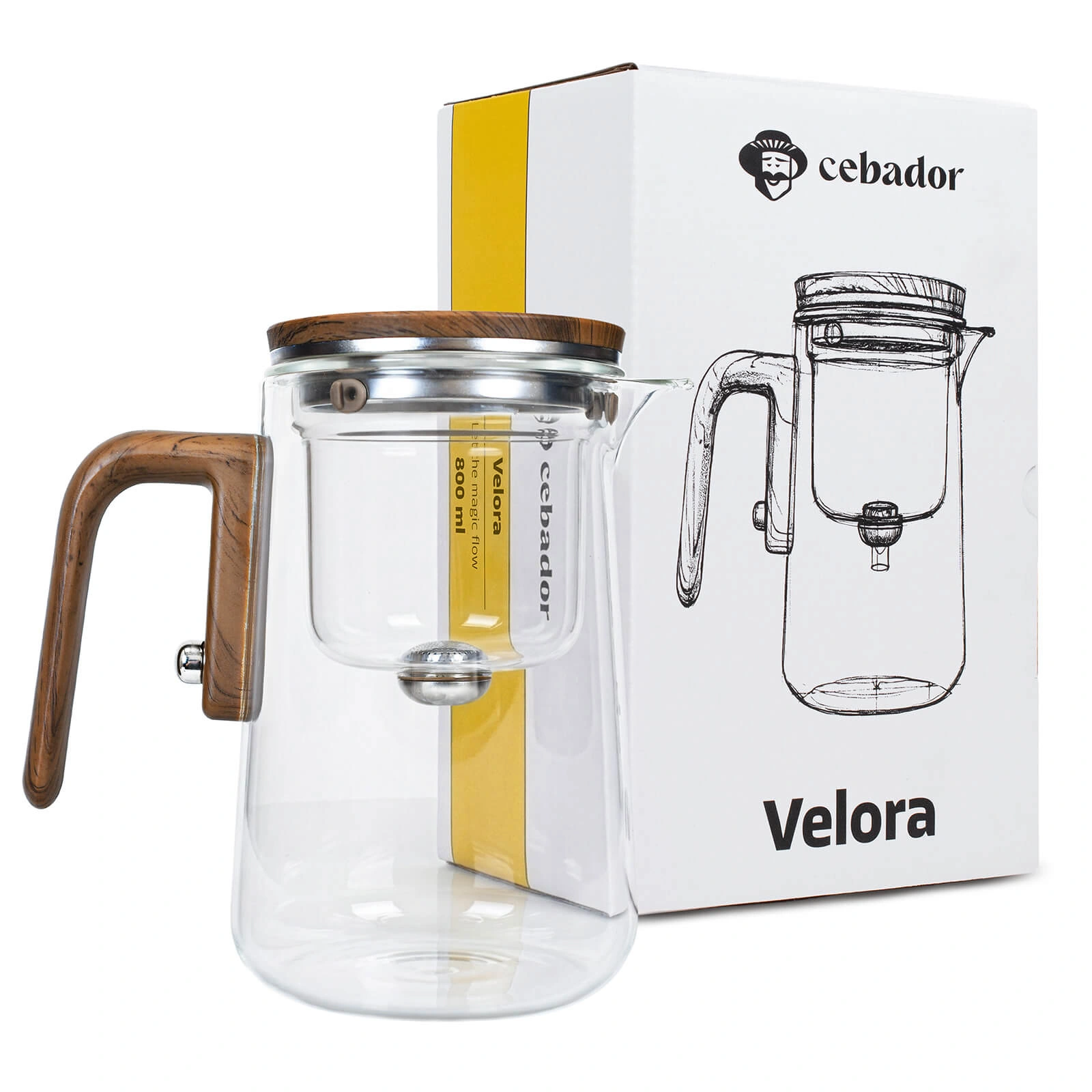 Glass teapot with magnetic infuser