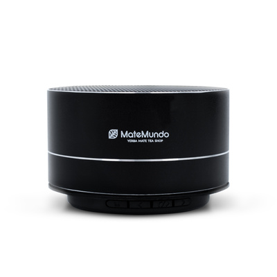Lautsprecher mit MateMundo-Logo