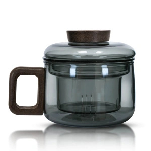 Geschenkset mit losem Mary Rose Tee 2x50g + Tasse mit Teesieb