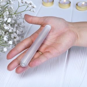 Selenit – Massagestäbchen (geschliffener Stein)